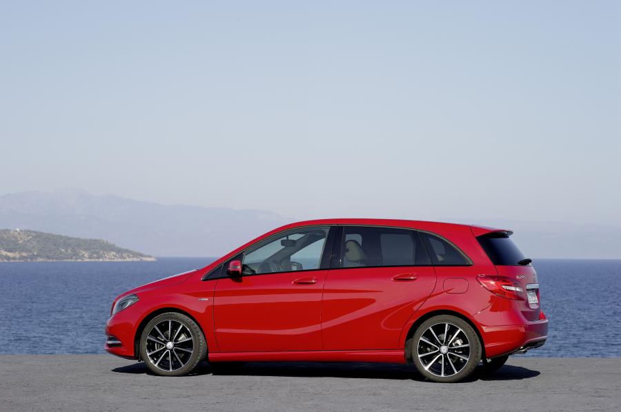  Mercedes-Benz B-Class 2011 года  (фото 139 из 204)